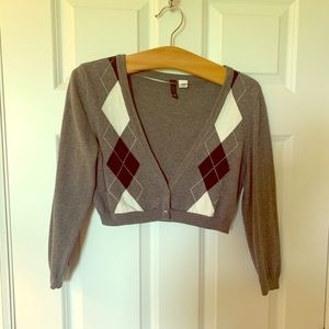 Half top cardigan